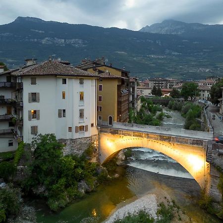 Appartamento Borgo San Tomaso, Tra Storia E Natura Rovereto  Extérieur photo
