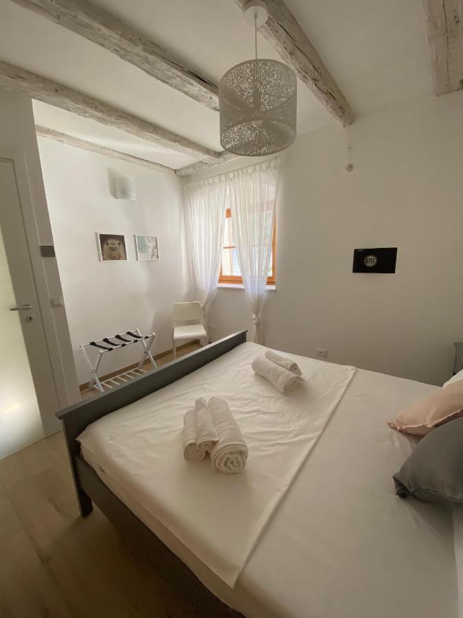 Appartamento Borgo San Tomaso, Tra Storia E Natura Rovereto  Extérieur photo